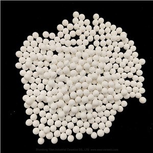 Katalizatoriaus lovos atraminis karoliukas