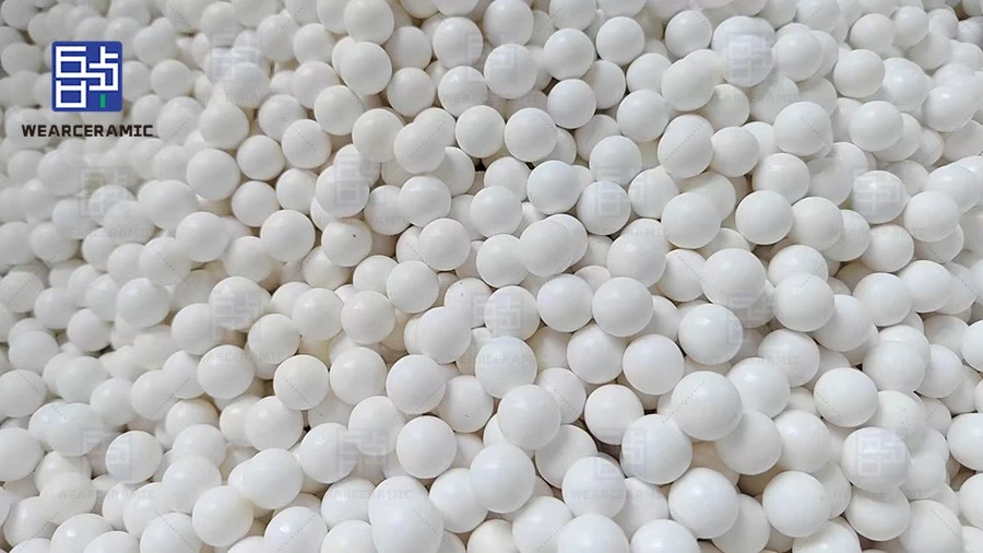 ceramic-polishing-balls-smooth-surface